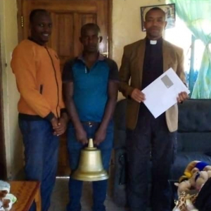 Eine Glocke für Ngabobo